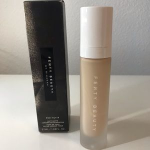 Fenty Beauty Makeup - Fenty Beauty Pro Filt’r Longwear Foundation Fenty Beauty Makeup - Fenty Beauty Pro Filt’r Longwear Foundation
